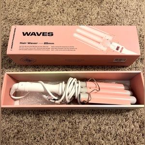 Insert waves here 25mm hair waver hot tool with box